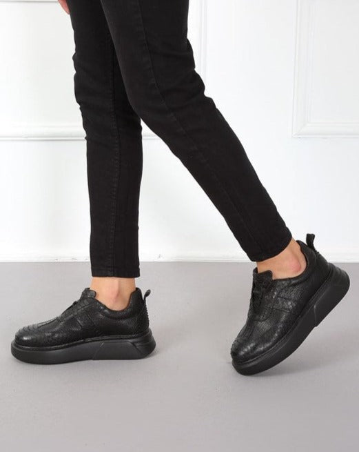 Seki Herren-Sneaker aus 100 % Leder mit schwarzem Krokodilmuster, einfach zu tragen und mit ganzjahresgeeigneter Sohle