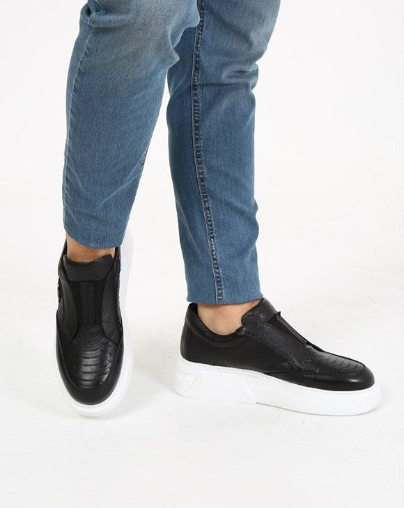 Tahara 100% Leather Slip-on Men's Black Sneakers, Effortless Style for Every Occasion