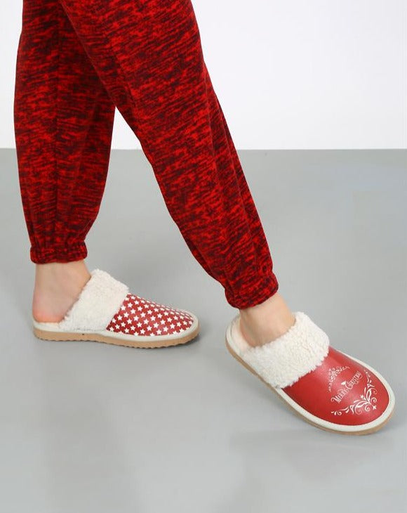 Mery Christmas Printed Women's Red Vegan Slippers, Cozy and Unique Design