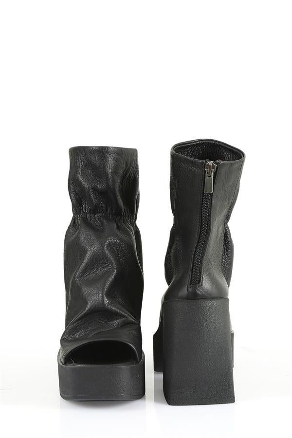 Alvina Damen-Sommerstiefel aus schwarzem Leder mit Plateauabsatz und Reißverschluss hinten, eleganter Stil